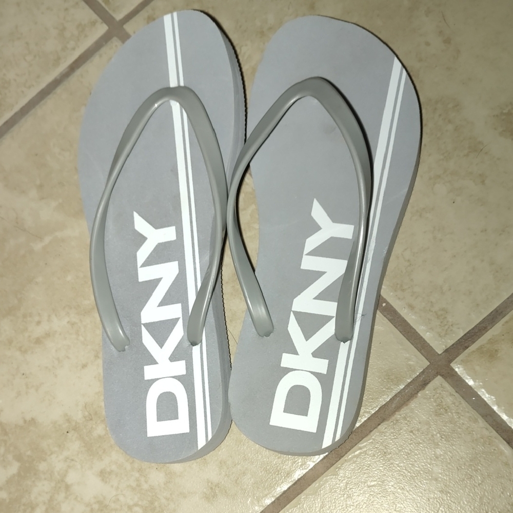 DKNY Light Gray Striped Sandals